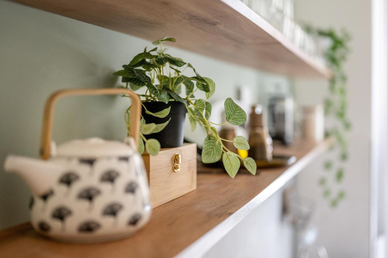 Wohlfuehlwohnung Mit 25 Qm Terrasse, Netflix Coblença Exterior foto